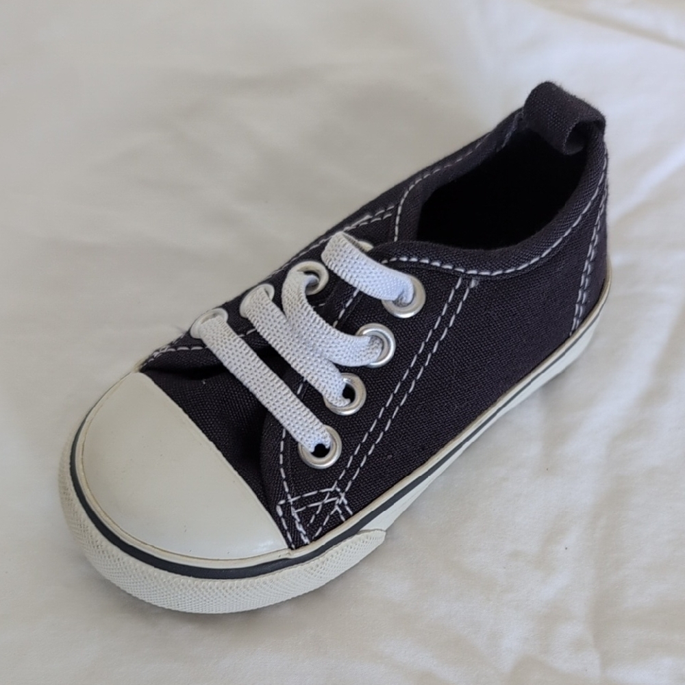Toddler Baby Gap Navy and White Canvas Shoe